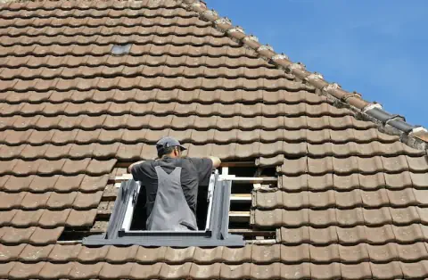 Pose de velux à Miremont